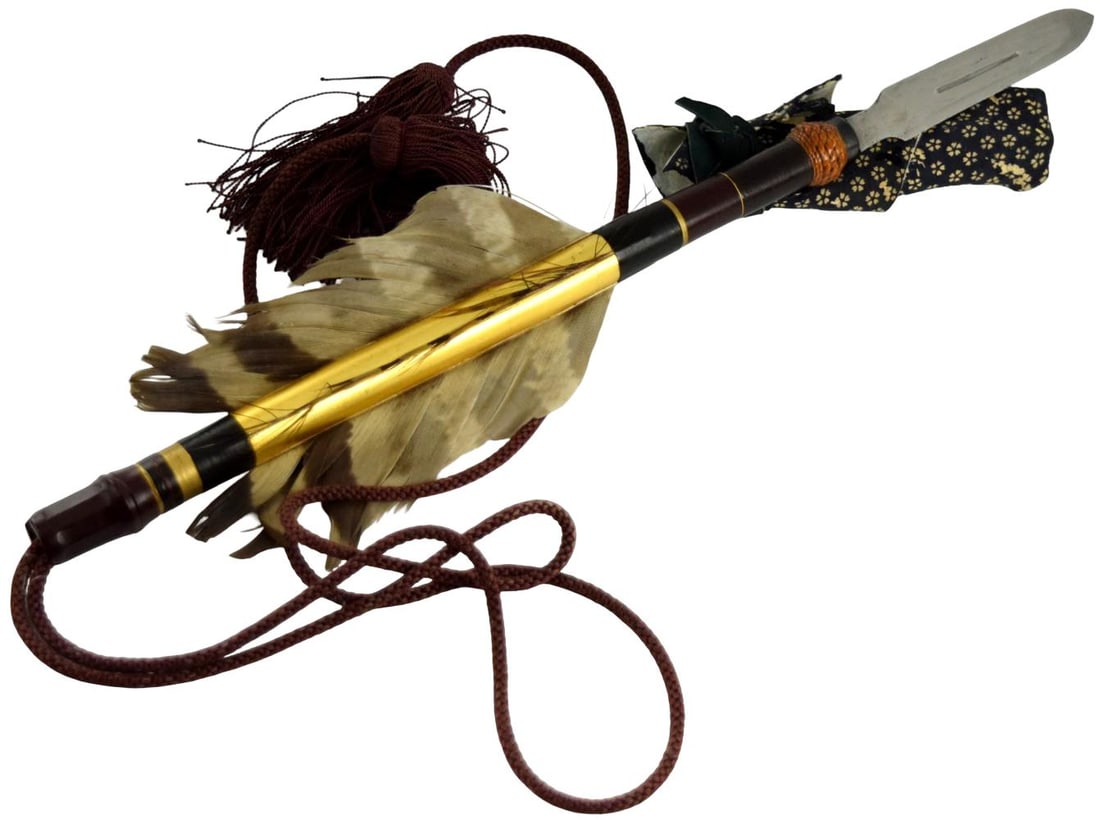 Antique Japanese Samurai Uchine (Hand-Thrown War Arrow) with Lacquered Shaft (1 of 20)