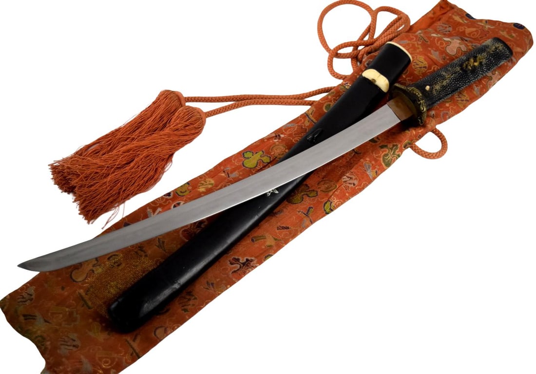 Fine Shinshinto Japanese Samurai Wakizashi Sword in Aikuchi Style Mounts with Samegawa Hilt (1 of 20)