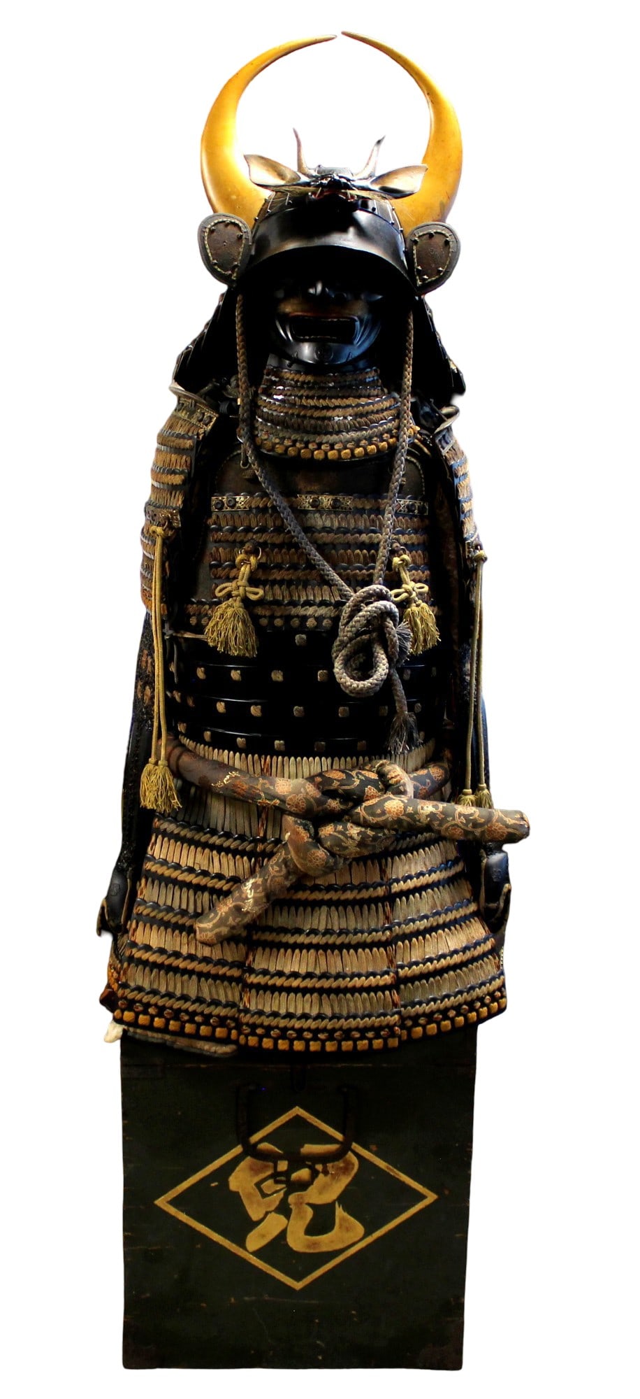 Fantastic Late Edo era Japanese Samurai Complete Armor Suit, Gilt Crescent Kabuto with Beast Maedate (1 of 20)