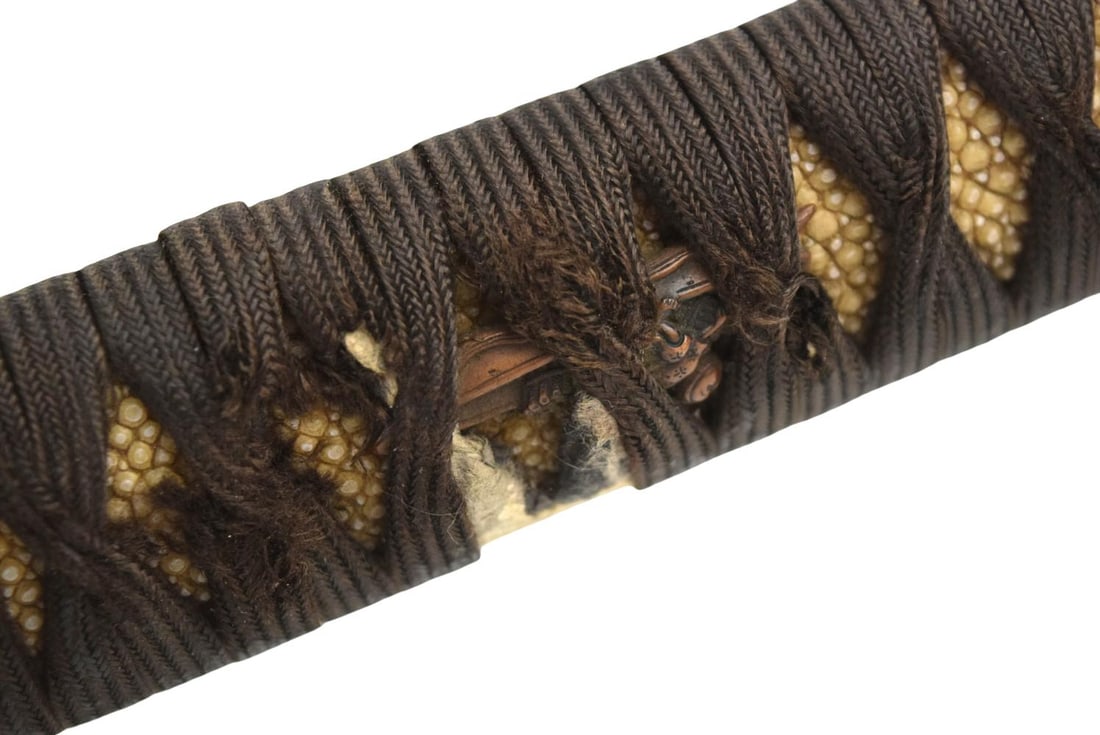 Japanese Wakizashi in Mounts and Shirasaya, Mumei Attributed to Hisahiro, with NBTHK Hozon - 17