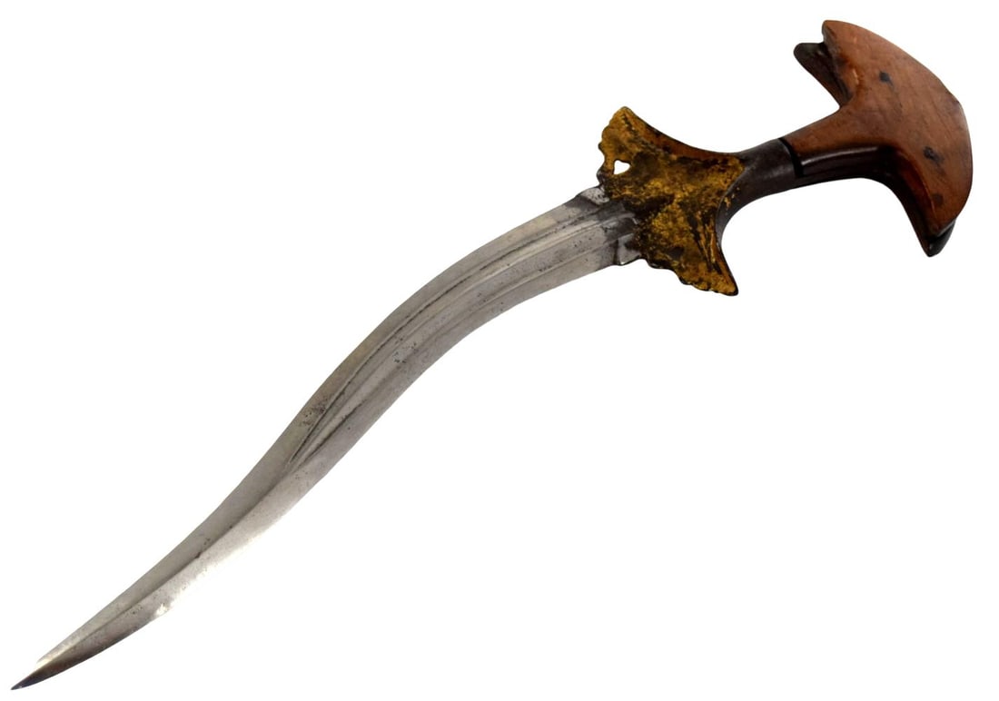 18th Century Indian Chilanum (Chilanum) Dagger with Gilt Guard and Hardwood Hilt (1 of 14)