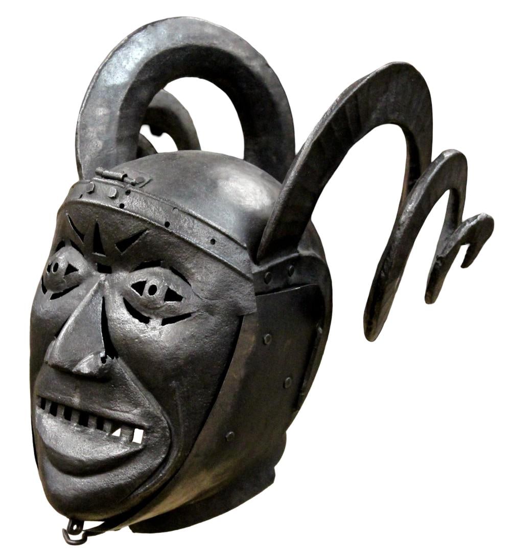 Victorian 19th Century Mask of Shame Horned Helmet (1 of 19)