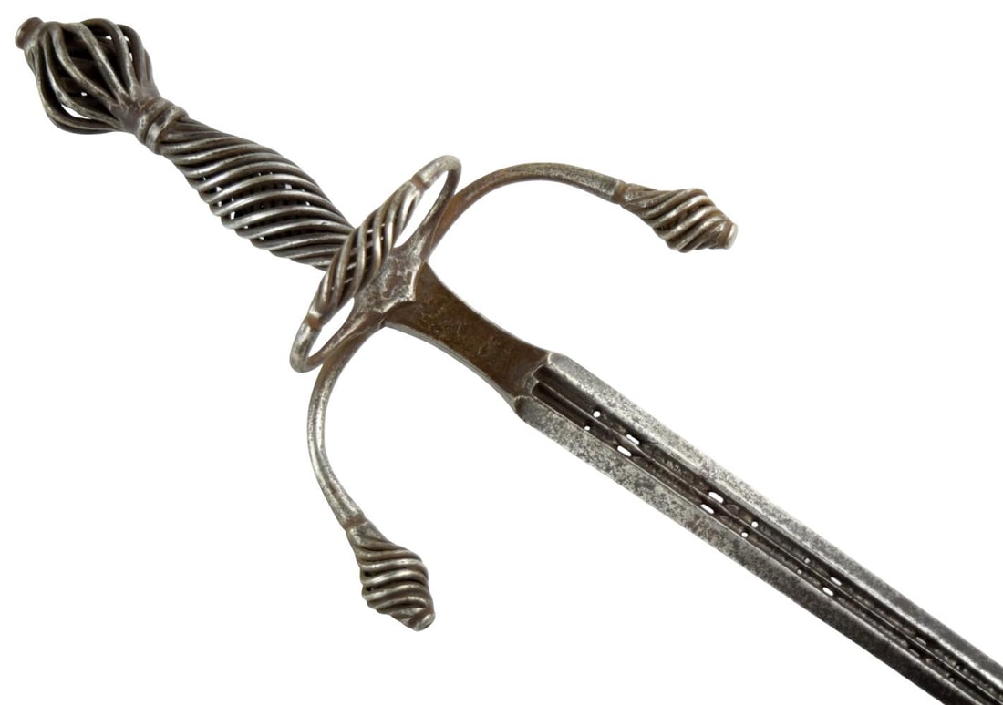 Circa 1580 century French Spiral hilt rapier / estoc. (1 of 20)