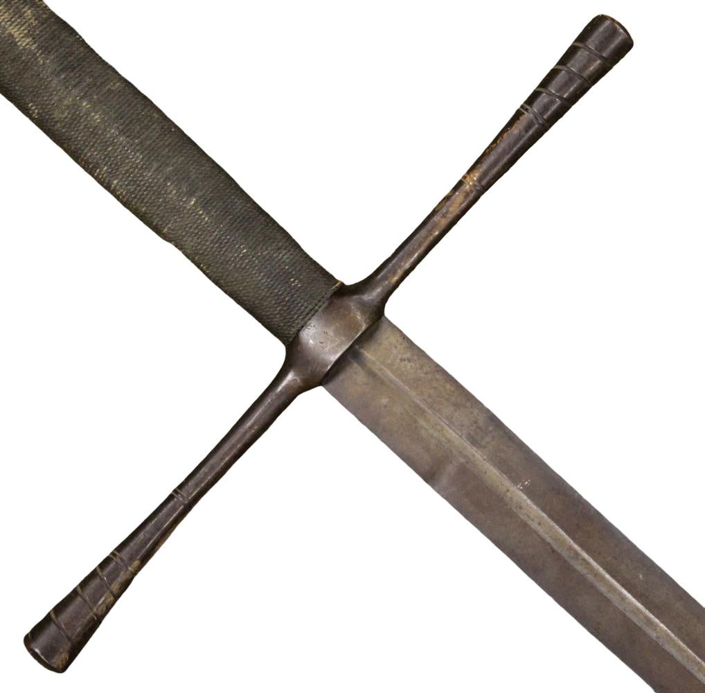 MASSIVE Victorian Medieval Revival Two-Handed Longsword in 15thâ€“16th Century Style - 4