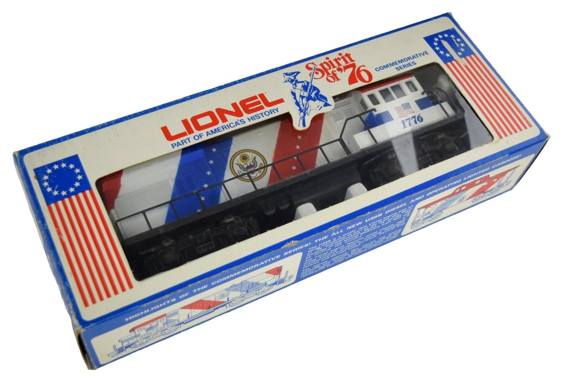 Lionel 6-1776 O Gauge Spirit of 76 U36B Powered Diesel Locomotive EX/Box: Here is a Lionel 6-1776 O Gauge Spirit of 76 U36B Powered Diesel Locomotive #1776 from 1974-76. Features include plastic construction, motor, reverse unit, an operating headlight, decorative horn, met