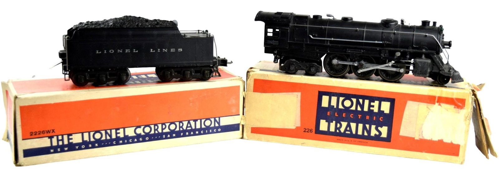 Lionel 226E Vintage O Prewar 2-6-4 Steam Locomotive w/2226WX Tender: Lionel 226E Vintage O Prewar 2-6-4 Steam Locomotive w/2226WX Tender from 1938-42. The 226E was one of Lionel's top of the line engines in the late Prewar era and many of the tools used to make the 226