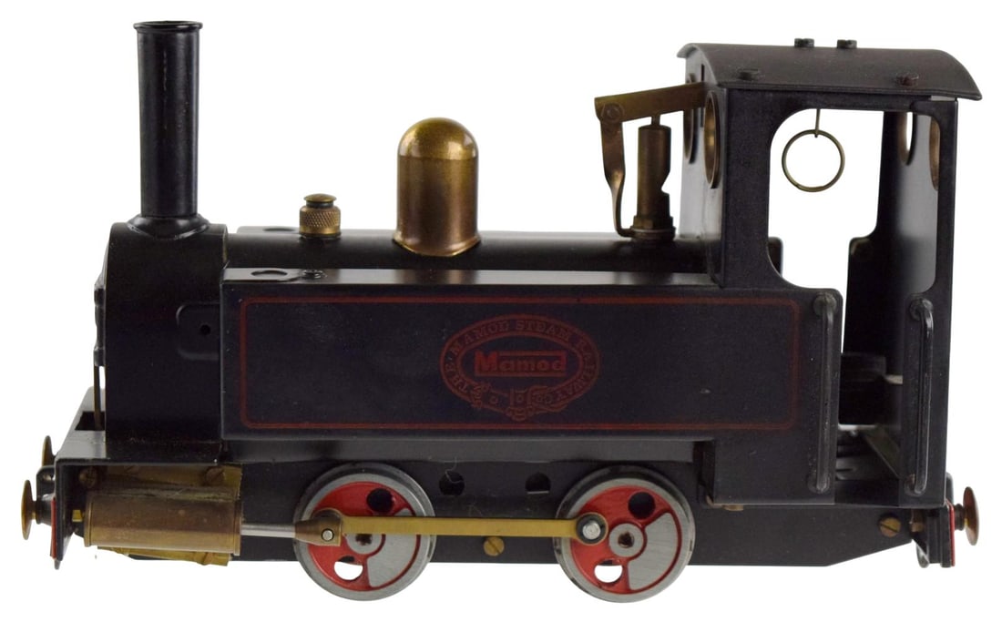 RARE VINTAGE MAMOD STEAM LOCOMOTIVE SL1: Mamod SL1 0-4-0 Tank Locomotive black, live steam. Made in England. Size: 8 3/3" x 3 3/8" x 4 3/4". For additional images please visit sofedesignauctions.com Detailed condition re