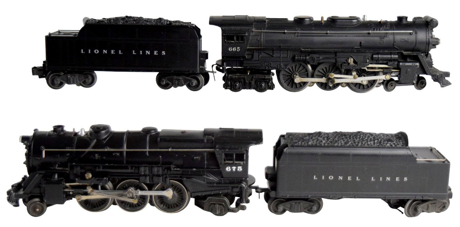 Vintage Lionel Lines 665 and 675 Steam Engines With Tenders: Postwar Lionel Lines 0 Gauge steam engines locomotives #665 and #675 with original tenders. The 665 steamer was classified by Lionel as a Santa Fe-style Hudson. It's a mid-size steam engine and sold a