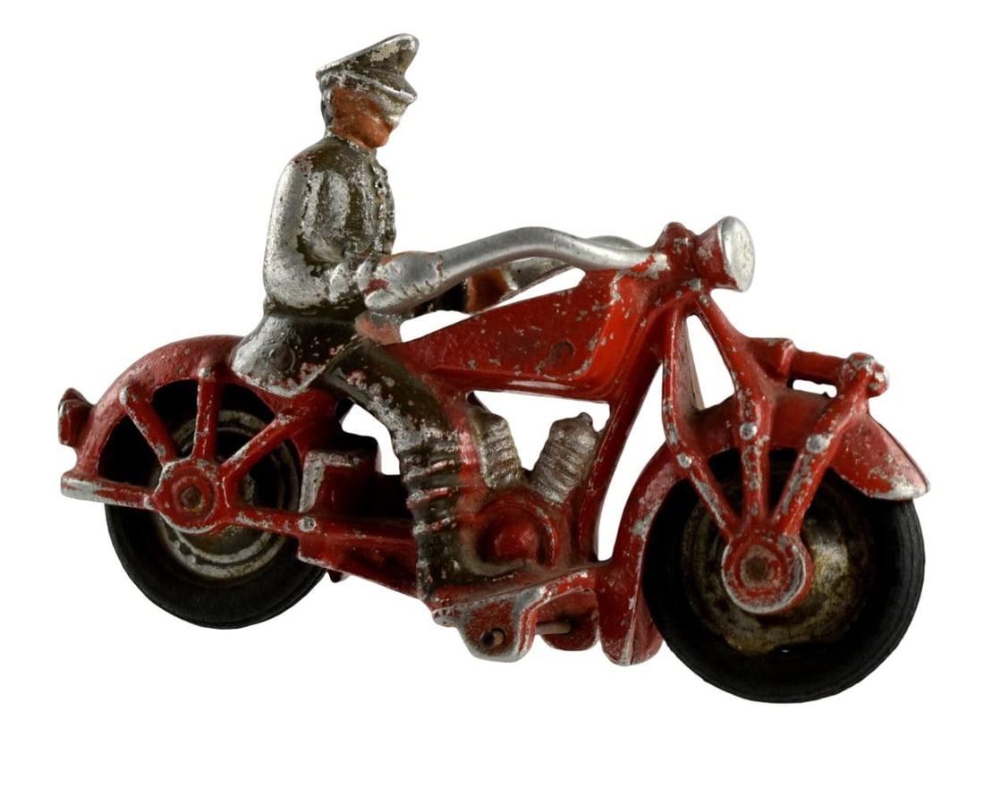 RARE 1930's Hubley Indian Police Motorcycle Cast Iron Toy: 1930's Hubley Motorcycle Cast Iron Toy Vintage Cop Bike. Original Indian Harley Rare! Original! Nice survivor!! Size: 7" x 5" x 1 5/8". For additional images please visit sofedesignauctions.com