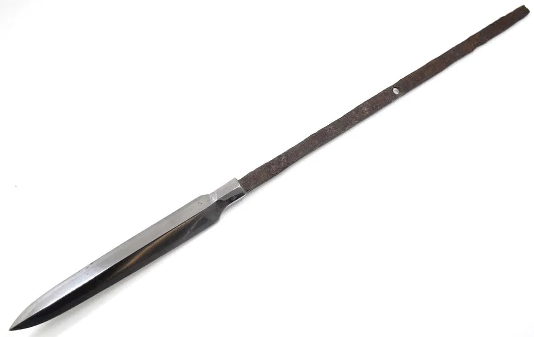Early Japanese Samurai YARI Spear Head, Early Shinto or Koto Period. (1 of 7)