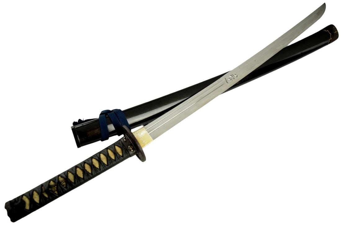 Koto chisa katana, 23 and 1/2 inch length of cutting edge, exceptional condition blade and mounts. A: Koto chisa katana, 23 and 1/2 inch length of cutting edge, exceptional condition blade and mounts. A rare signed Koto with the blade signed Masamune and Soshu style nakago. The blade featuring horimon