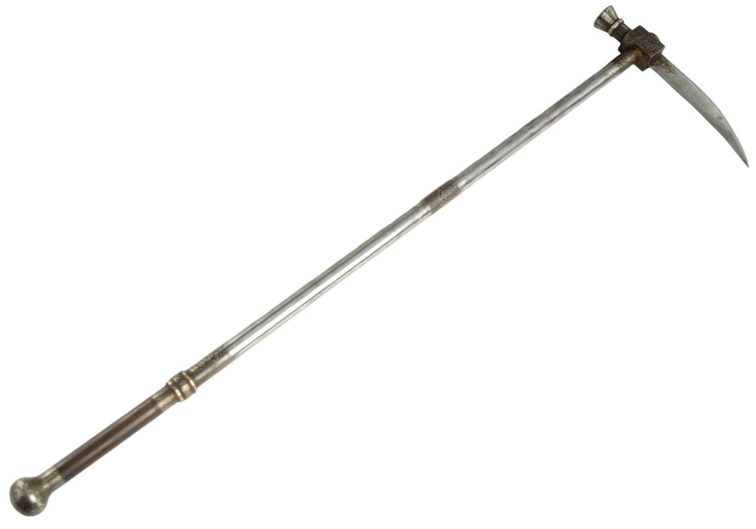 18thâ??19th Century Mughal Indian All-Steel Fighting Axe with Koftgari Decoration: A fine antique Mughal Indian fighting axe of all-steel construction, dating to the late 18th or early 19th century. The weapon is fitted with a long faceted steel haft terminating in a rounded pommel,