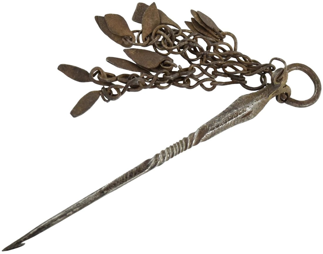 ANTIQUE INDO-PERSIAN DECORATED ARMOR FASTENING PIN WITH CHAIN AND LEAF PENDANTS (1 of 13)