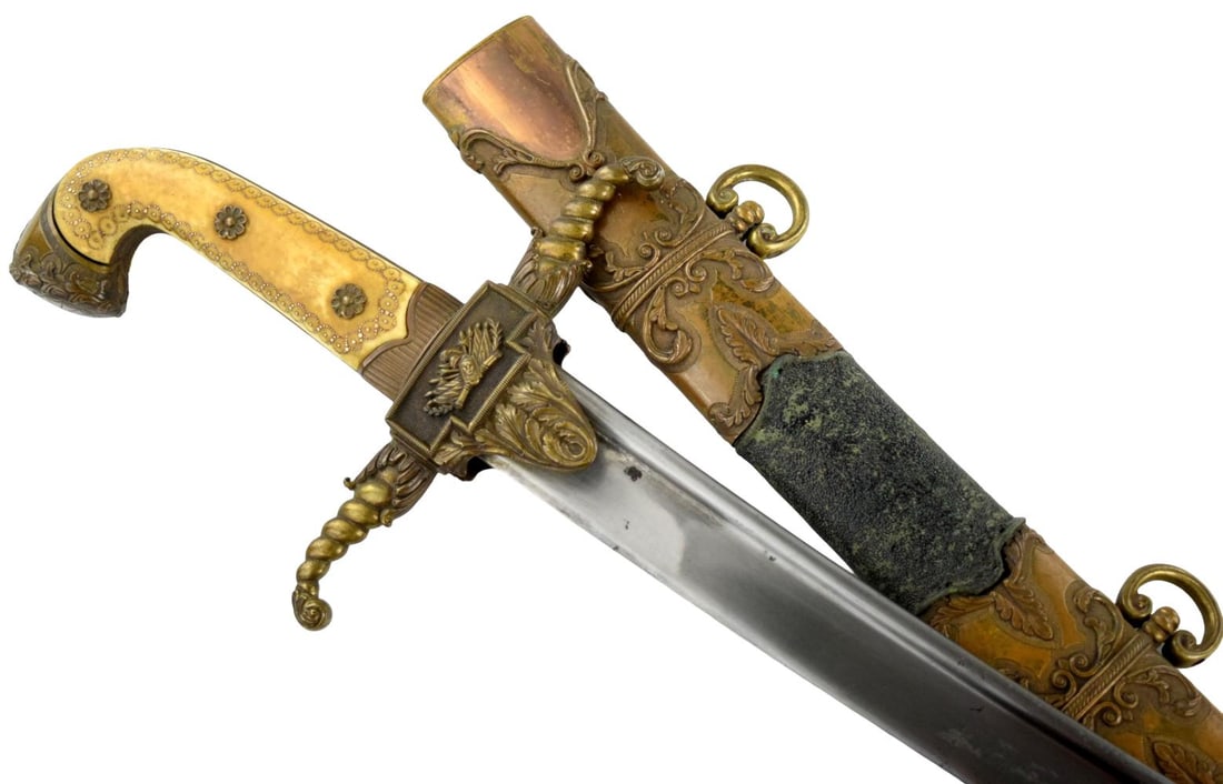 Fine 18th - 19th Century Hungarian Aristocratic Officers Saber with Decorated Grip & Gilt (1 of 20)