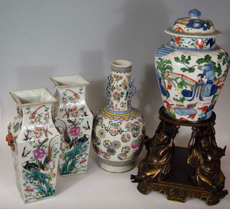 19th Century Lot of 3 vases and Jar on Bronze Stand (1 of 8)
