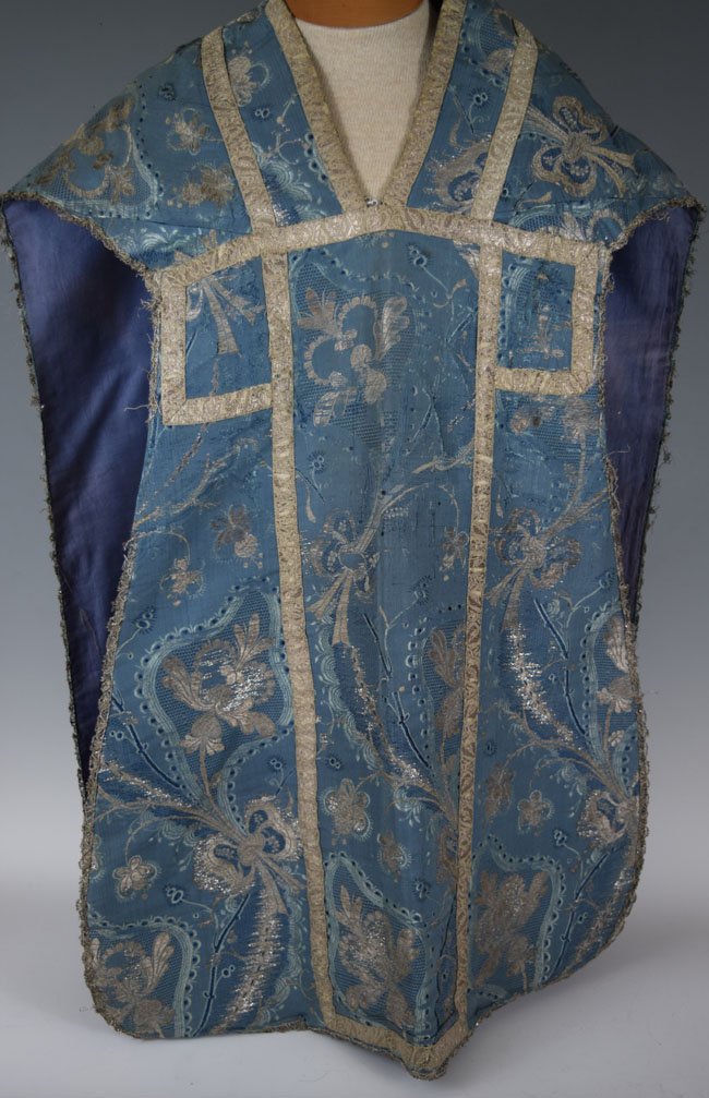 Early 19th Century Italian or French Vestment: Italian or French Vestment Front and Back with Gold Embroidered Threads. Early 19th Century. This is very beautiful 18th or 19th Century Priest Vestment, It is very nicely made to last through the Cen