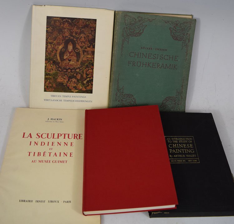 Lot of Five Reference ooks on Chinese Art and Textile (1 of 5)