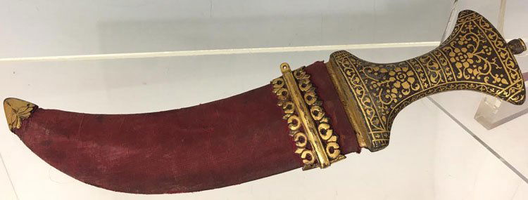 Indo Arab Jambiya Dagger with Wootz Blade (1 of 6)