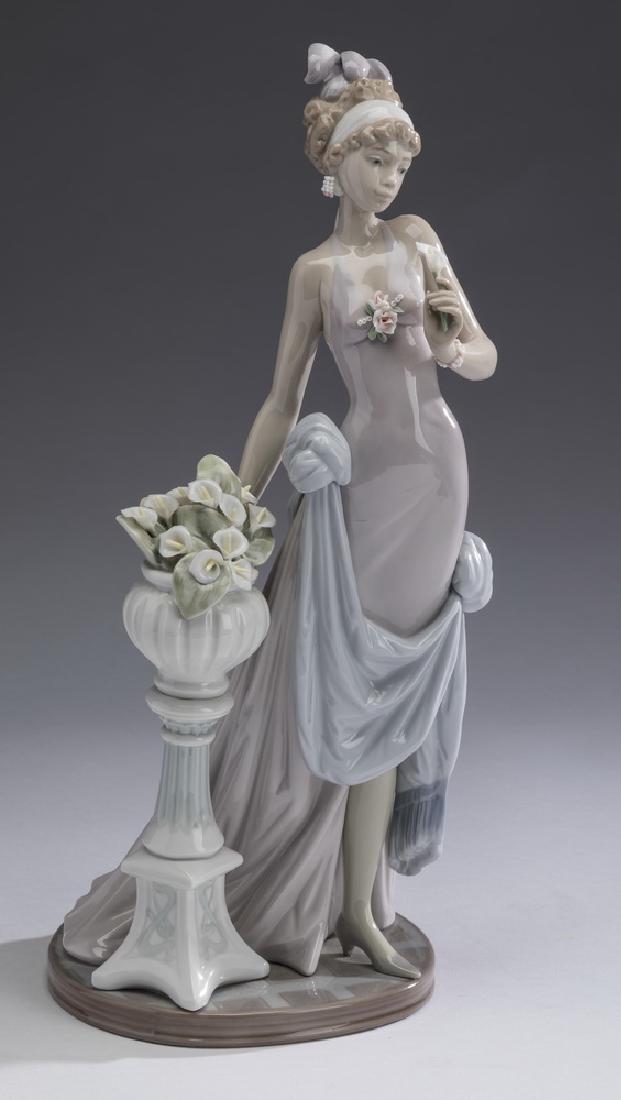 Lladro porcelain figure "A Touch of Class" #5377 (1 of 4)