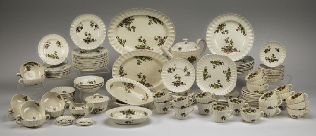 (131) Pcs. Copeland Spode 'Wicker Lane' service for 8 (1 of 4)