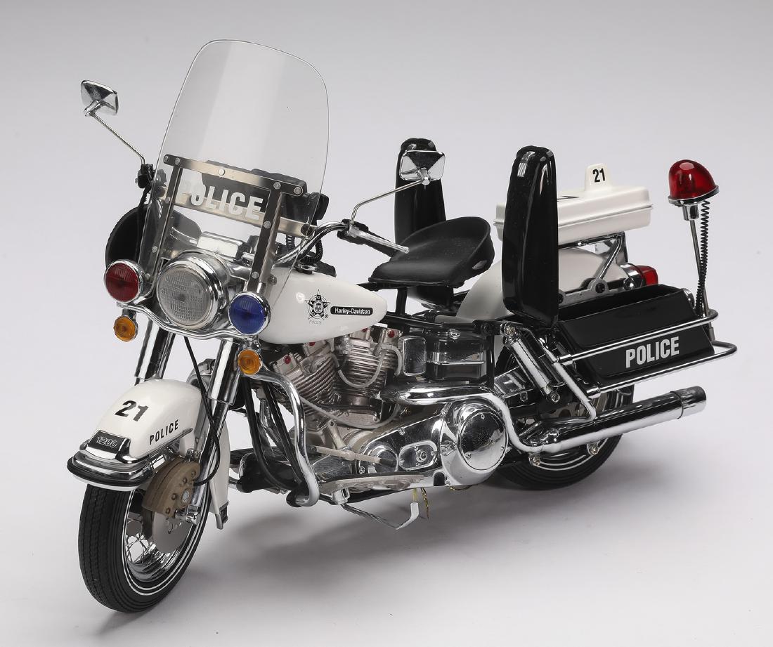 Franklin Mint Harley Davidson Police Bike, 7