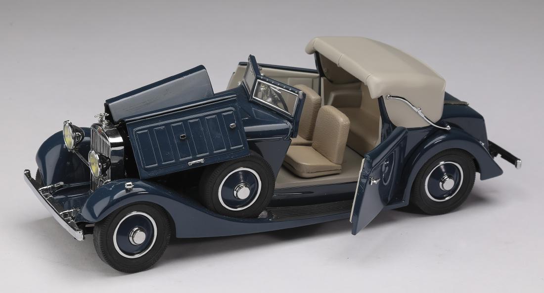 Danbury Mint 1934 navy blue Hispano-Suiza J12, 3"h (1 of 3)