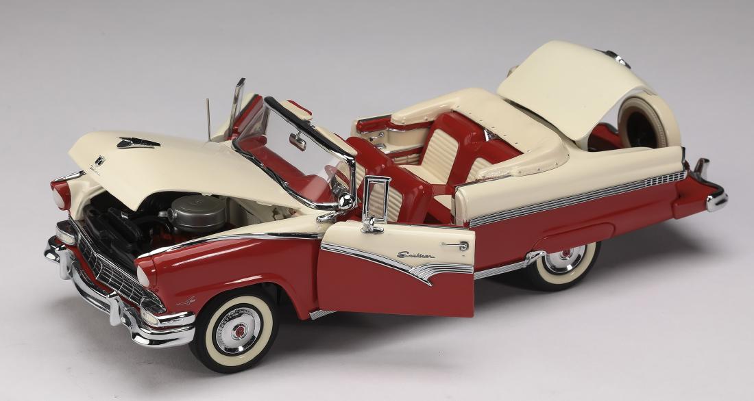 Danbury Mint 1956 Ford Fairlane Sunliner, 3"h: Danbury Mint 1956 white and red Ford Fairlane Sunliner, die-cast at 1:24 scale, marked, 2.5"h x 3"w x 8.75"d.