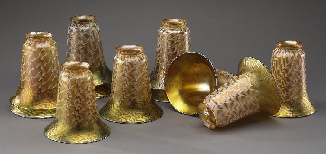 (11) Lustre Art aurene feather tulip shades, signed (1 of 2)