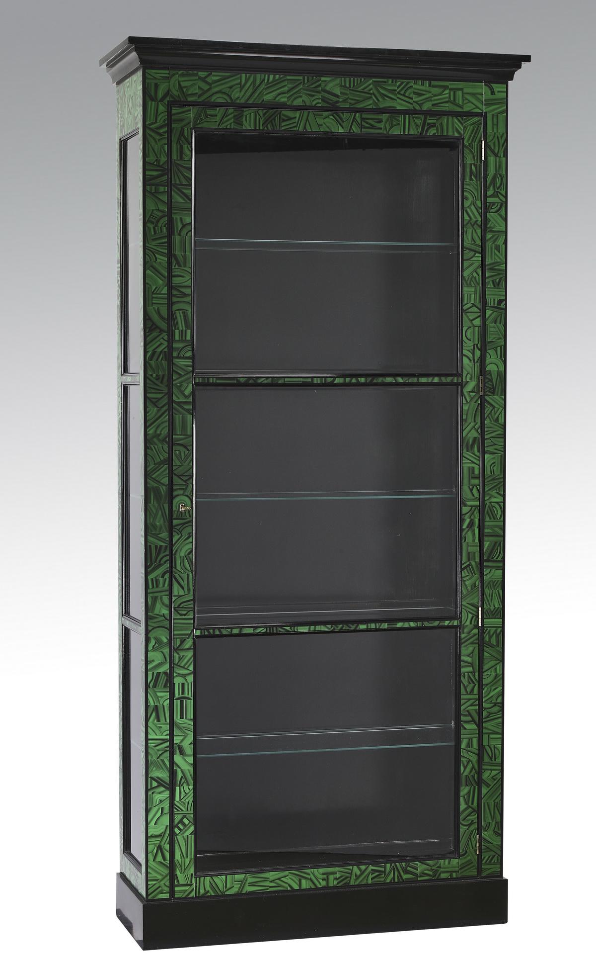 Baker Collector's Edition display cabinet: Baker Collector's Edition modern display cabinet, having a molded cornice rising on the glass and paint-decorated cabinet in an all-over faux malachite finish, the glass door opening to a lighted init
