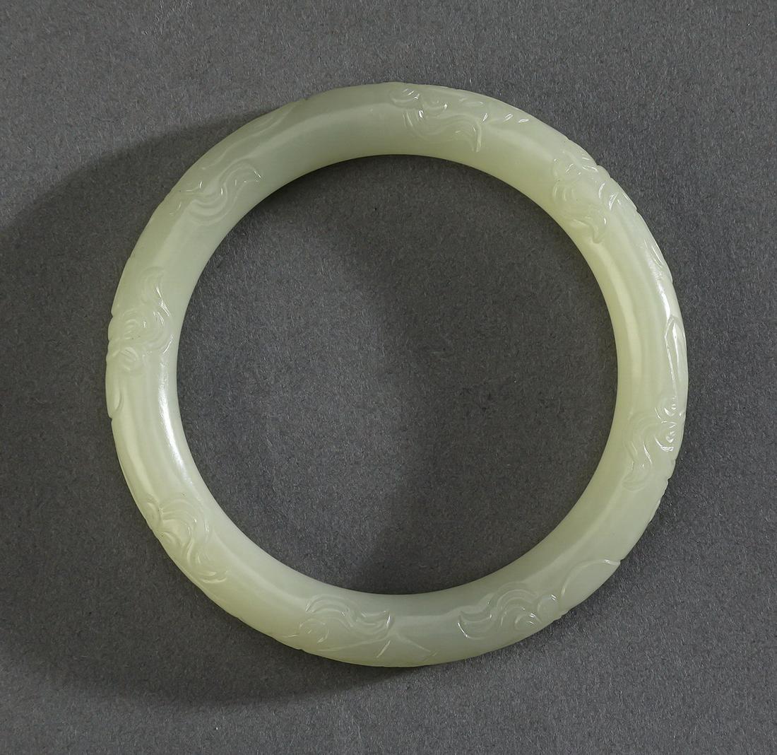 Chinese carved jade bangle bracelet, 3"dia (1 of 2)