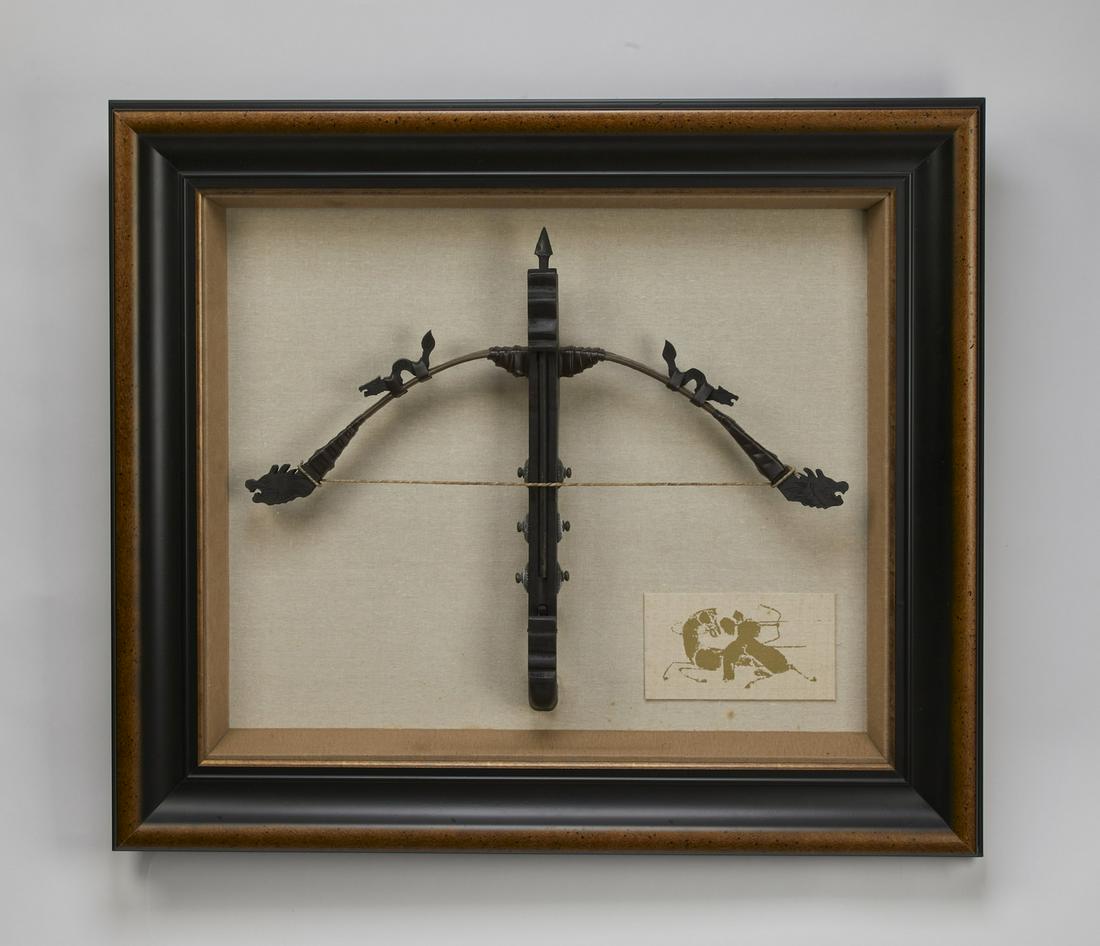 Framed decorative Ming style crossbow (1 of 4)