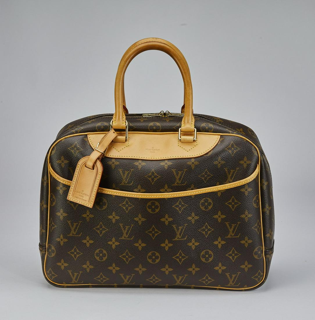 Authentic Louis Vuitton Monogram Canvas Deauville (1 of 8)