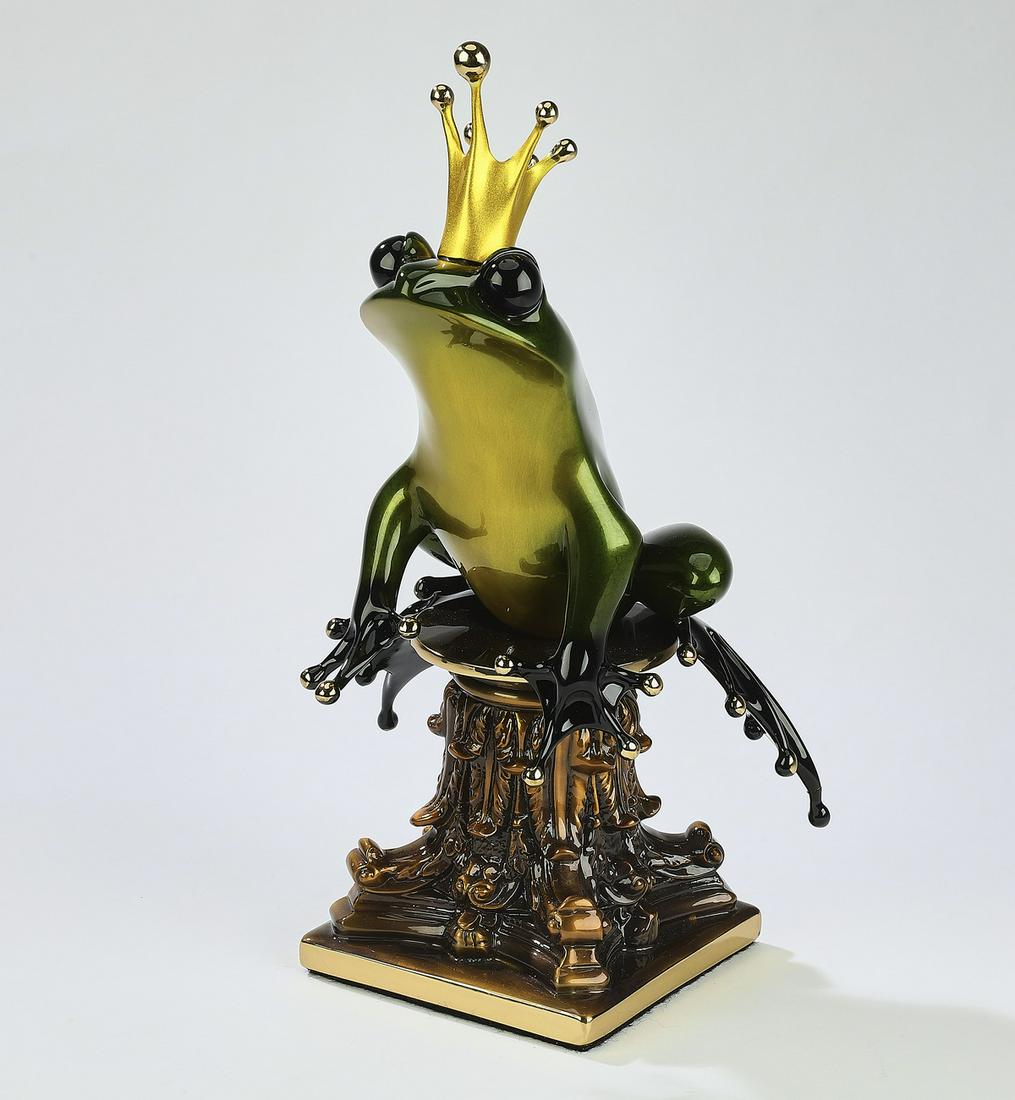 Limited edition Frogman Tim Cotterill bronze, 2013: Signed limited edition 'Frogman' Tim Cotterill (English, b. 1950) frog figure, 2013, executed in enameled bronze, depicting a crowned emerald green frog seated on a column, signed, dated, and numbered