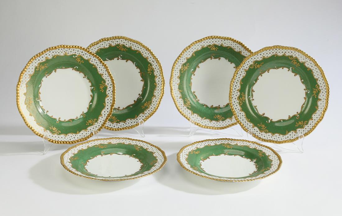 (6) Delinieres Limoges luncheon plates (1 of 3)
