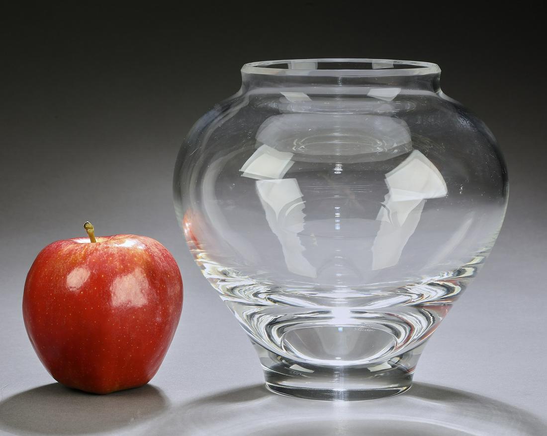 Signed Steuben crystal bouquet vase (1 of 3)