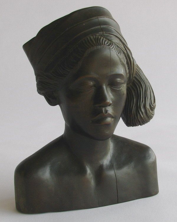 Carved ebony Masai maiden torso: Carved ebony Masai maiden torso, 9"h x 7"w.