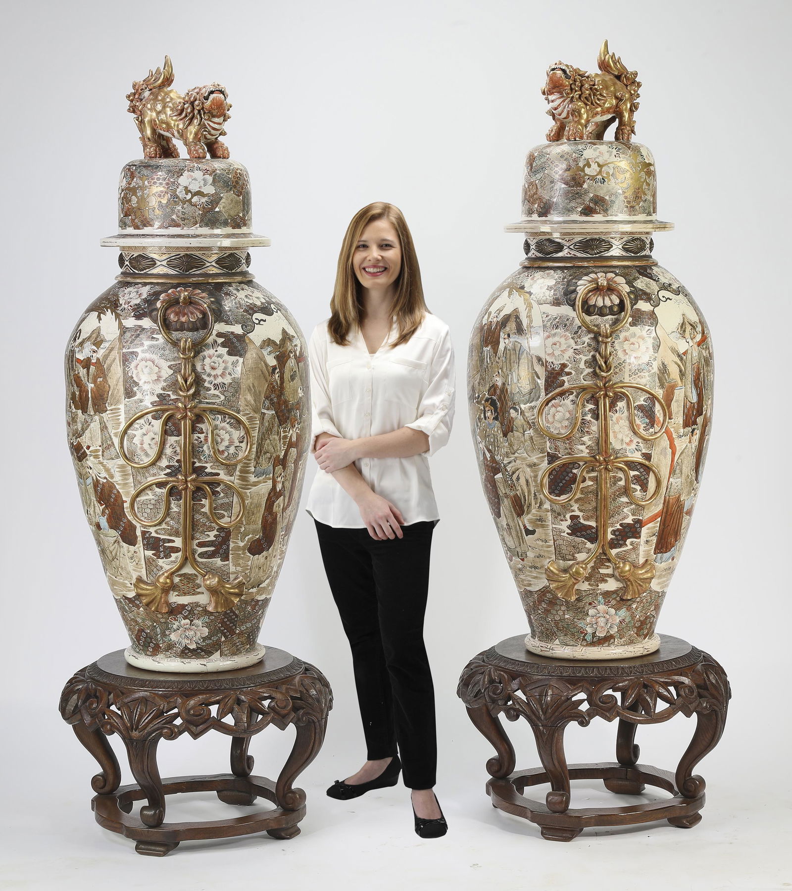 Japanese Satsuma style lidded floor urns (1 of 11)