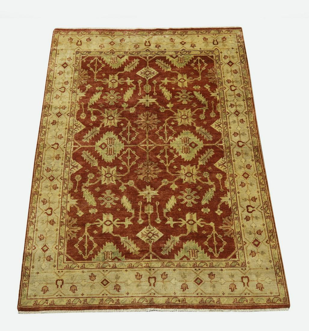 Hand knotted wool Indo-Oushak carpet, 9 x 6 (1 of 4)