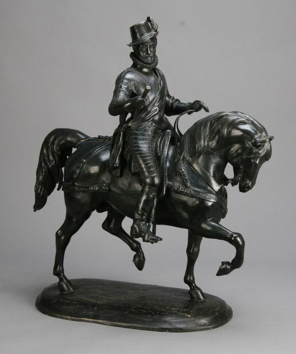 19th c. bronze sculpture: 19th century bronze sculpture of Sir Walter Raleigh on horseback, British school, unsigned 33"h x 29"l x 13"w.