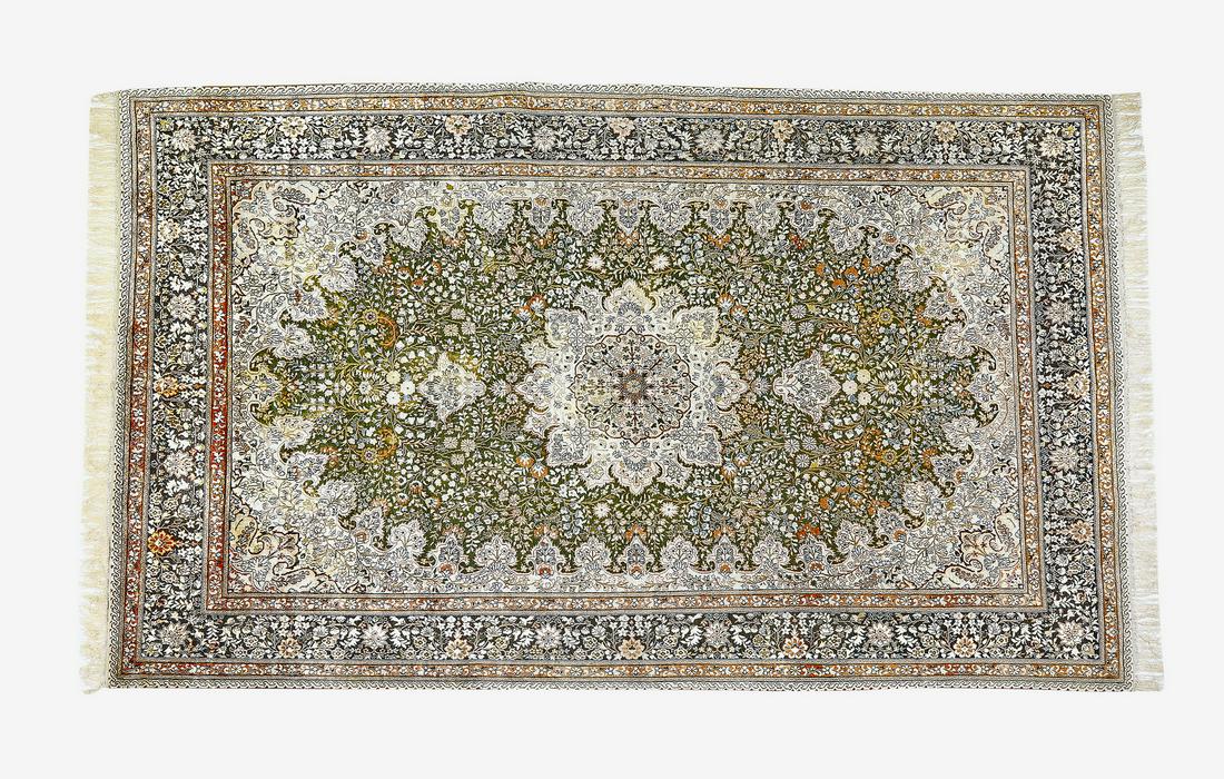 Hand knotted silk on silk Sino-Tabriz, 9 x 6 (1 of 4)