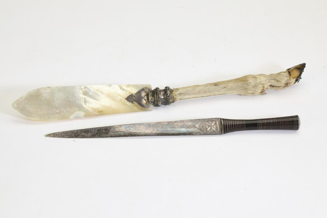 (2) African letter openers incld an 1850 example (1 of 2)