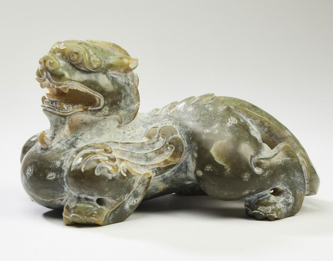Chinese carved jade Ming style dragon (1 of 7)