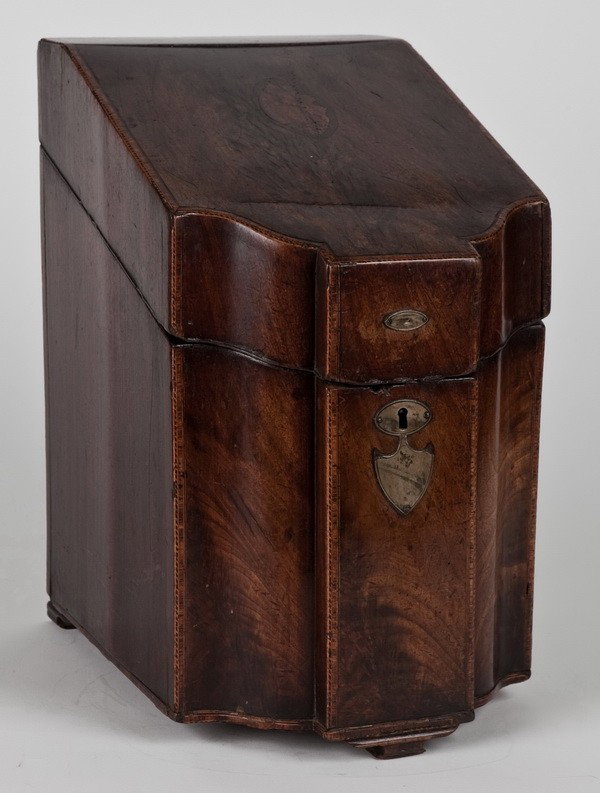 18th c. English mahogany knife stand: Late 18th century English mahogany knife stand, with marquetry inlaid book matched veneered case, and fitted interior, 15"h x 9"w x 12.5"d.