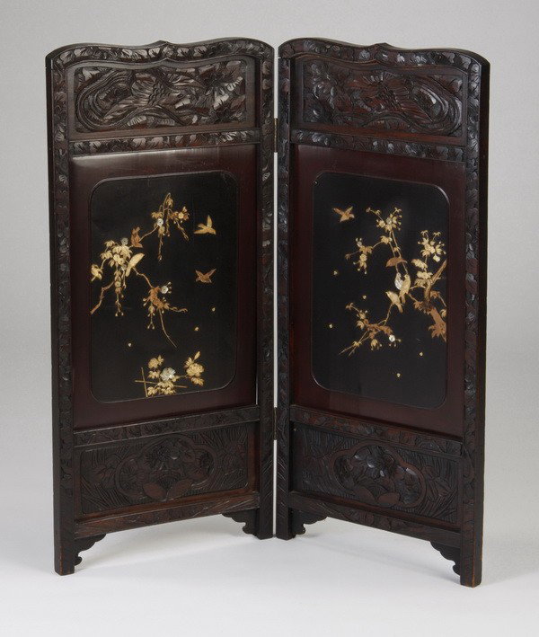 20th c. Chinese ivory inlaid tabletop screen: Very fine Republic Period ivory and mother-of-pearl inlaid two panel tabletop Chinese screen, 35.5"h x 33"w.