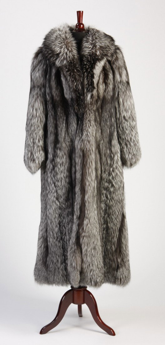 Russian silver fox full length coat, new: Never worn, Russian silver fox full length coat, 51"l from collar to hem, size 10-12.