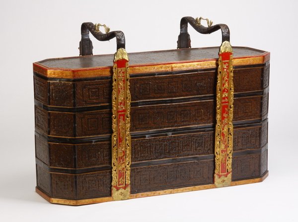 Oversized early 20th c.Chinese wedding basket: Oversized early 20th century Chinese 4-tier woven bamboo wedding basket of rectangular shape with canted corners, gilt accents, and brass mounts, 38.5"h x 34"w x 19"d.