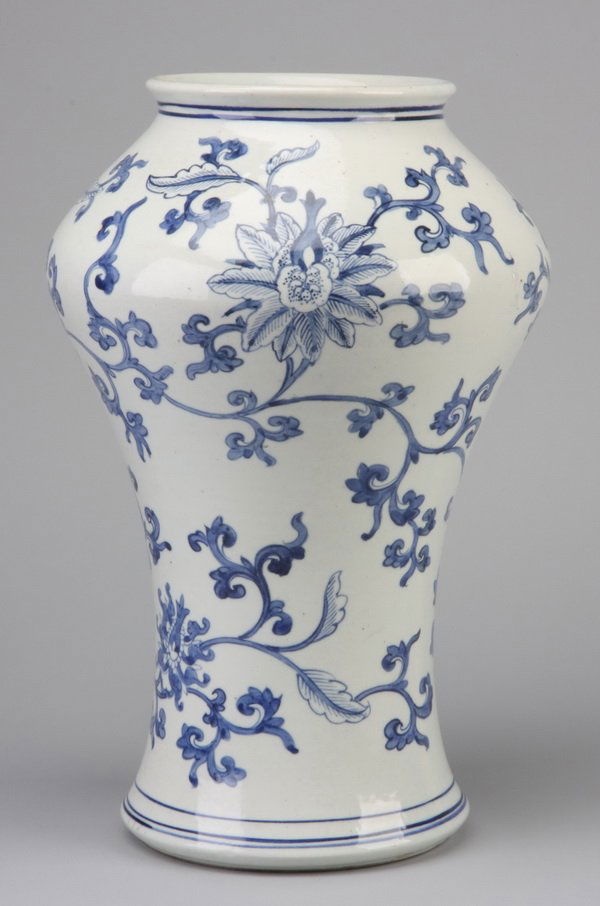 19th c. Chinese blue & white earthenware vase: Late 19th century Chinese export blue and white earthenware vase, 16"h x 6.5" diameter rim.