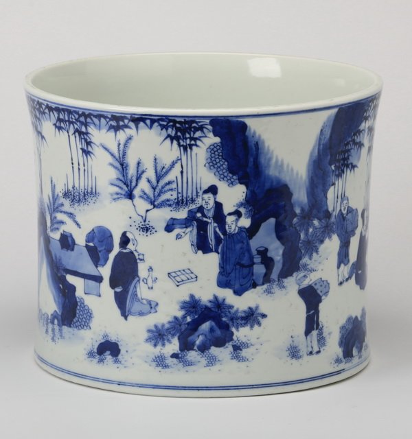 Chinese porcelain scroll pot, Kangxi mark (1 of 7)