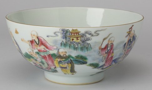 Finely potted porcelain bowl, Qianlong seal (1 of 9)