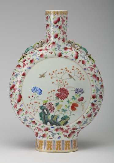 Chinese moon flask vase, Jiaqing mark (1 of 10)